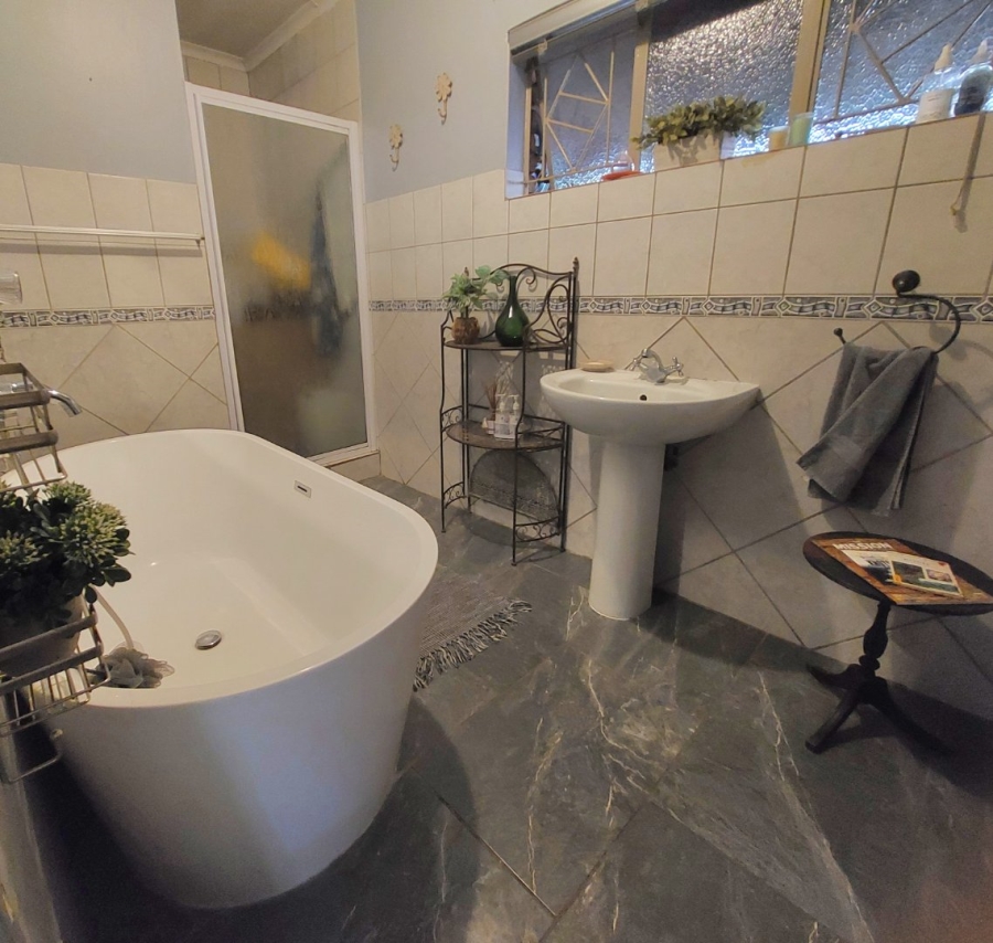 3 Bedroom Property for Sale in Brits North West